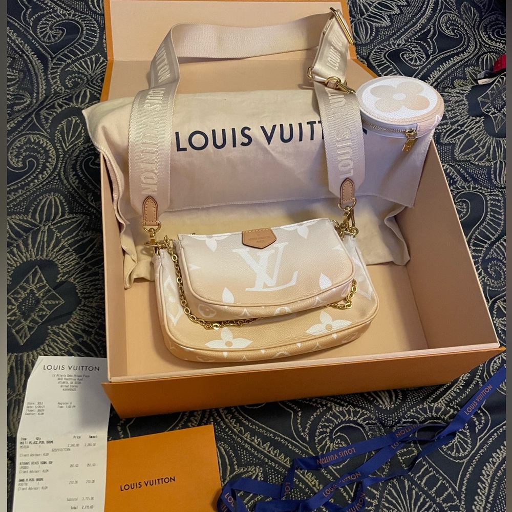 Louis Vuitton Multi Poo